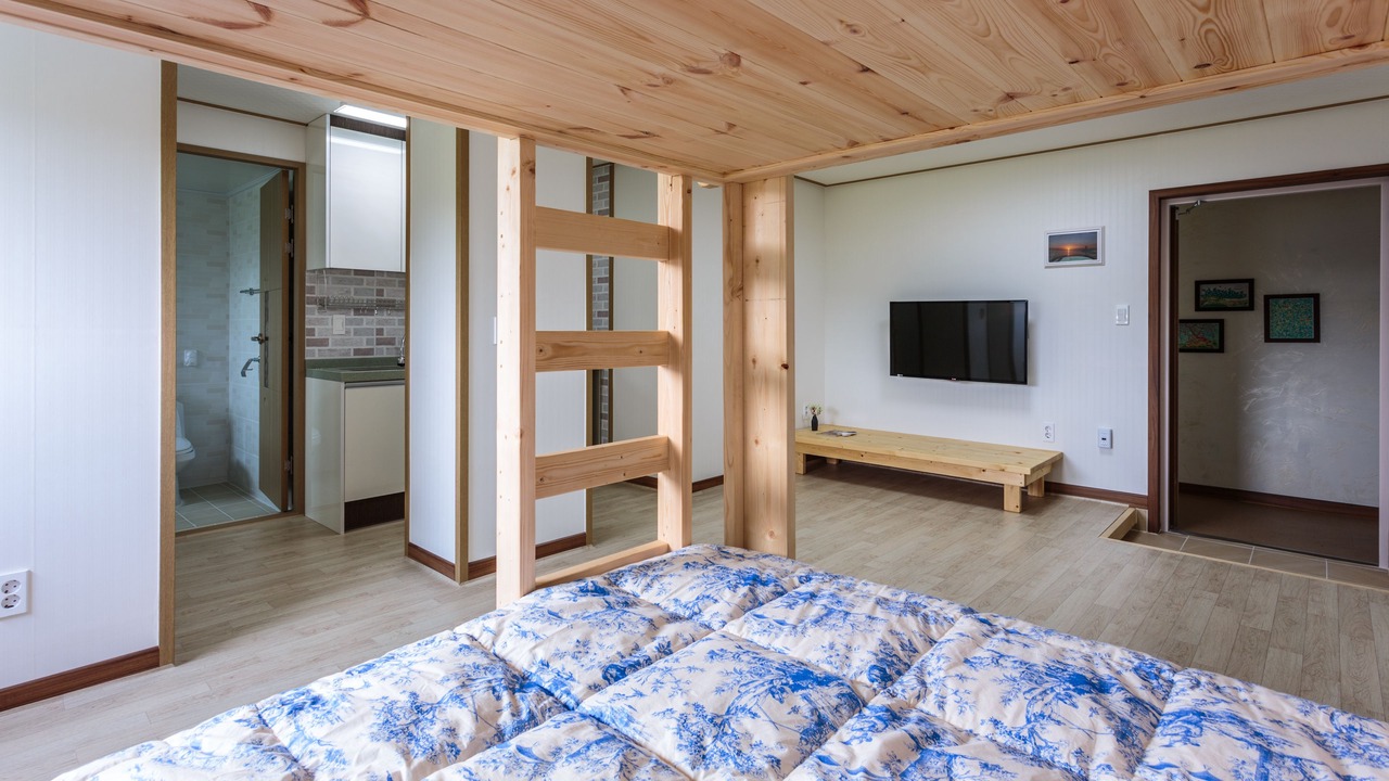 Photo of Bedroom in Jocheon