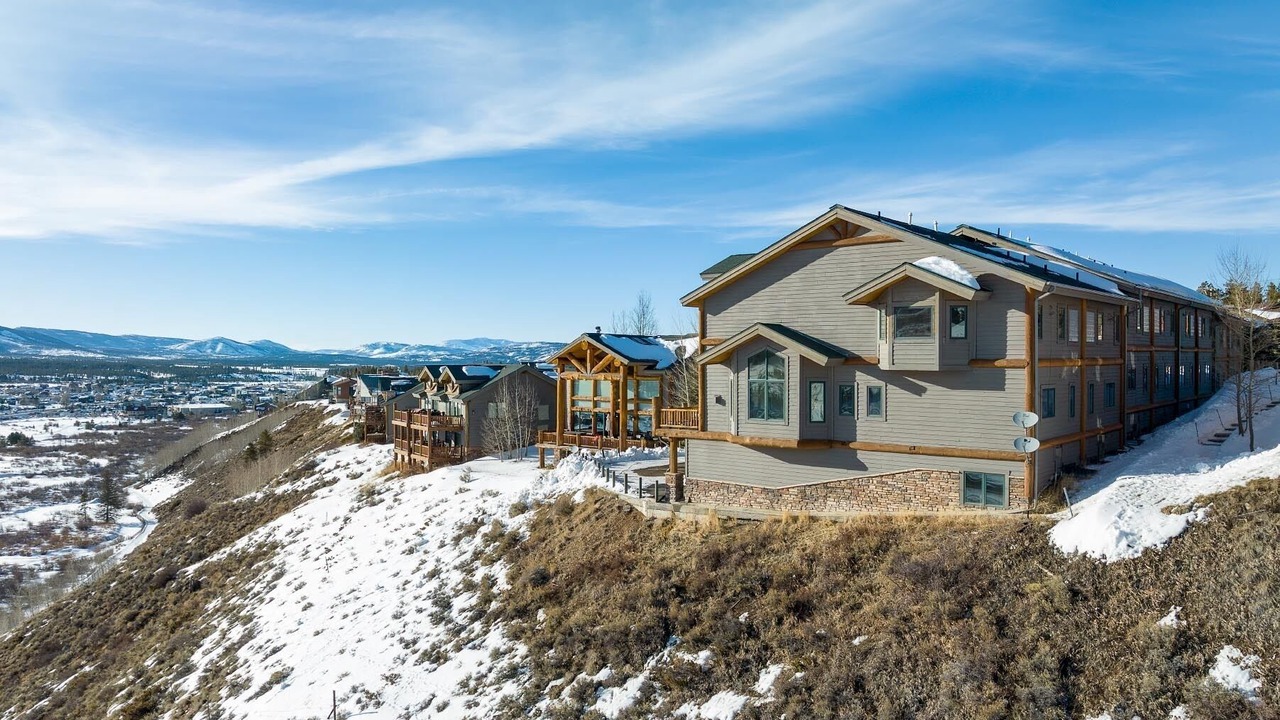 Photo of Outdoor in Fraser