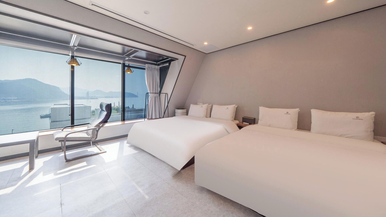 Photo of Bedroom in Masan