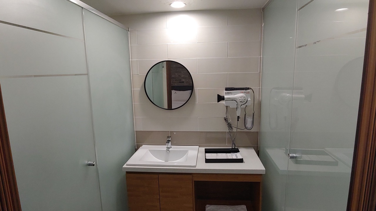 Photo of Bathroom in Masan