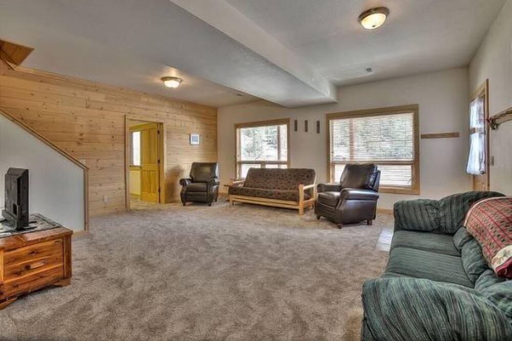 Photo of Livingroom in Lyons