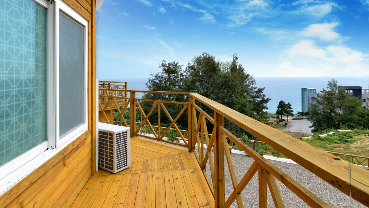 Photo of Patio Balcony in Yeongdeok