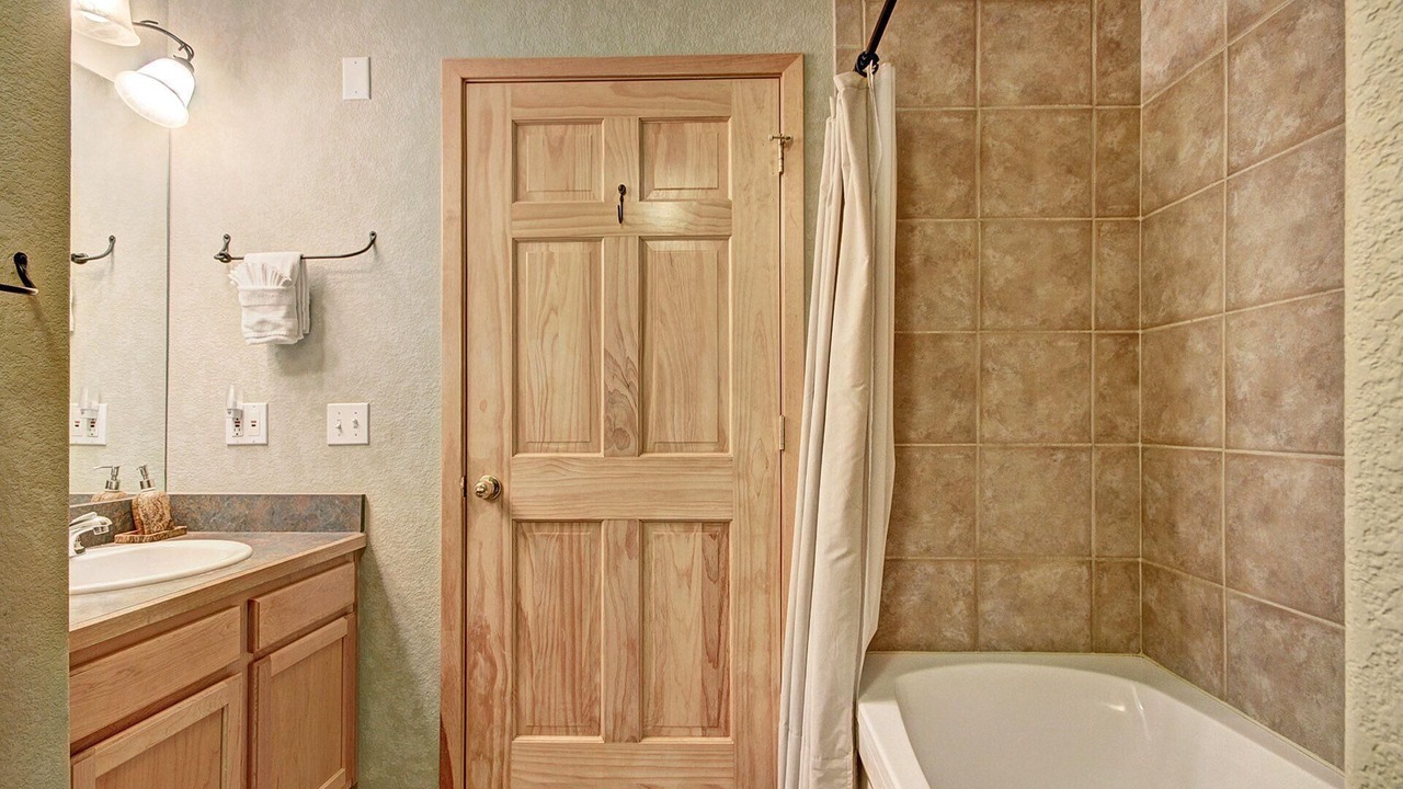 Photo of Bathroom in Wildernest