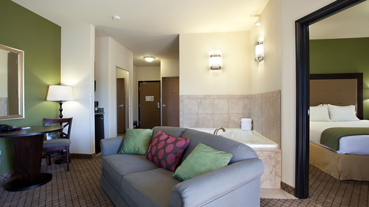 Photo of Bedroom in Silt