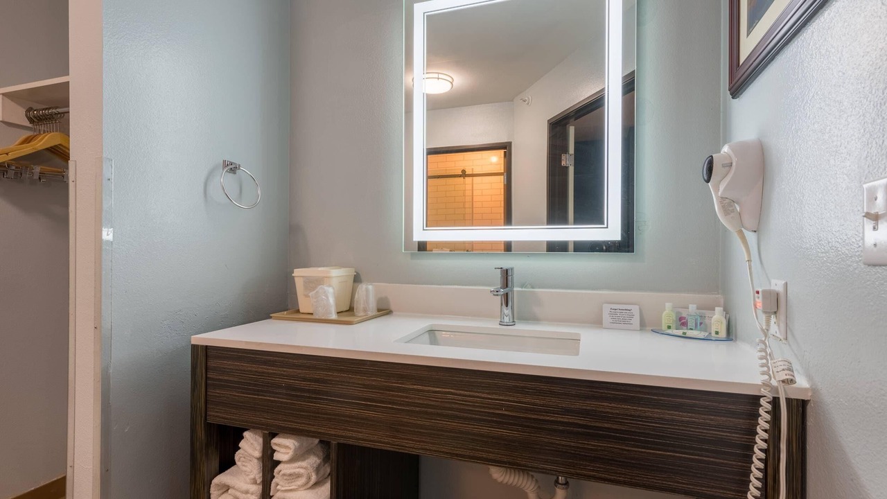 Photo of Bedroom in Manitou Springs