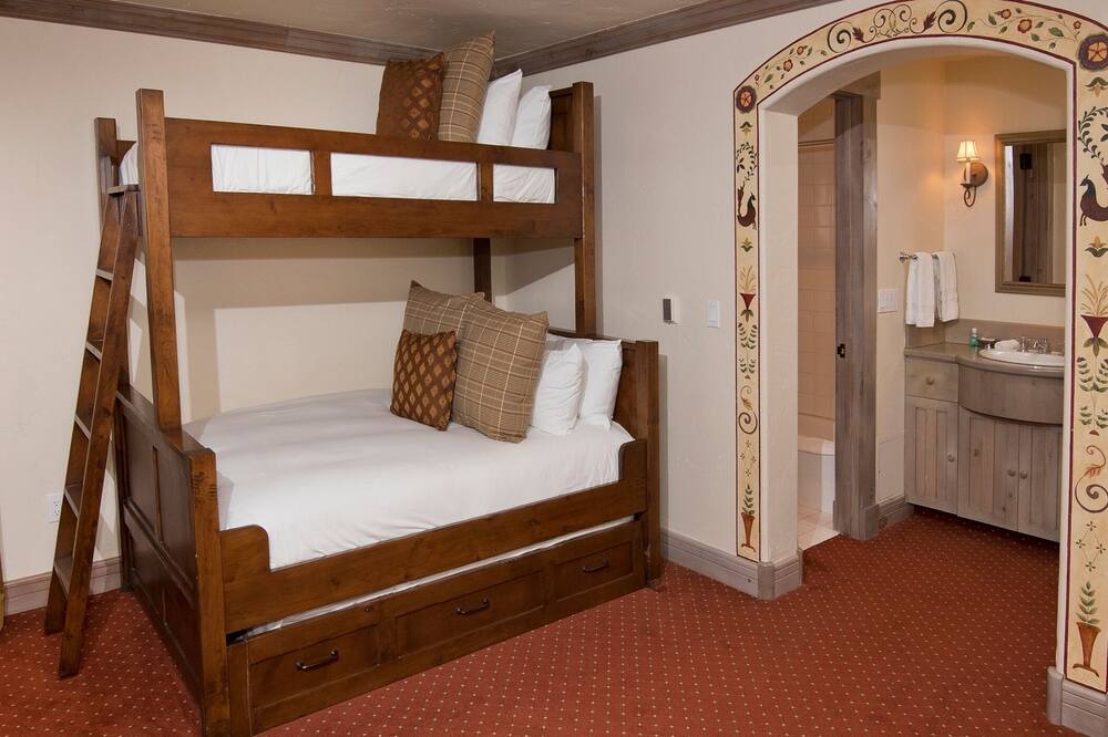 Photo of Bedroom in Vail