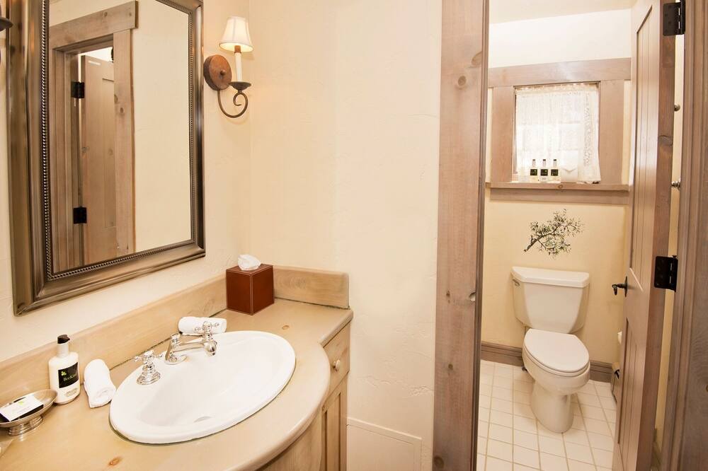Photo of Bathroom in Vail
