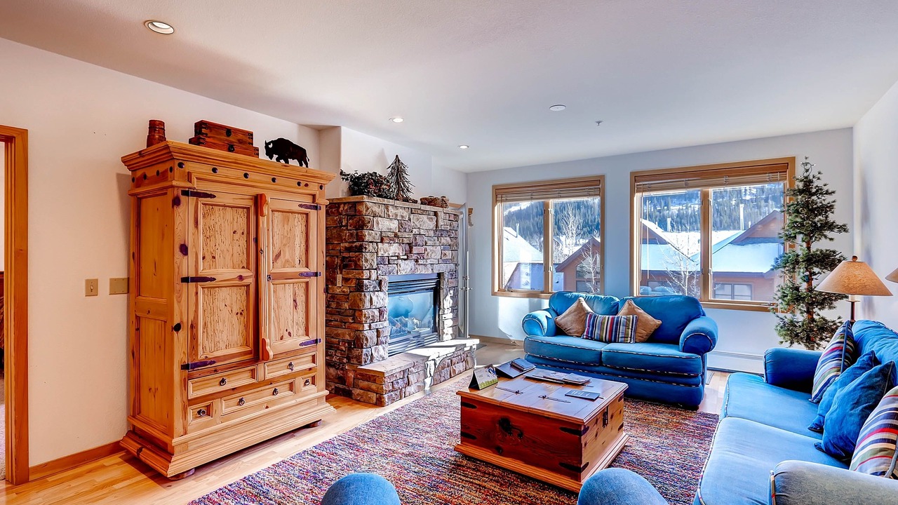 Photo of Livingroom in Mountain House