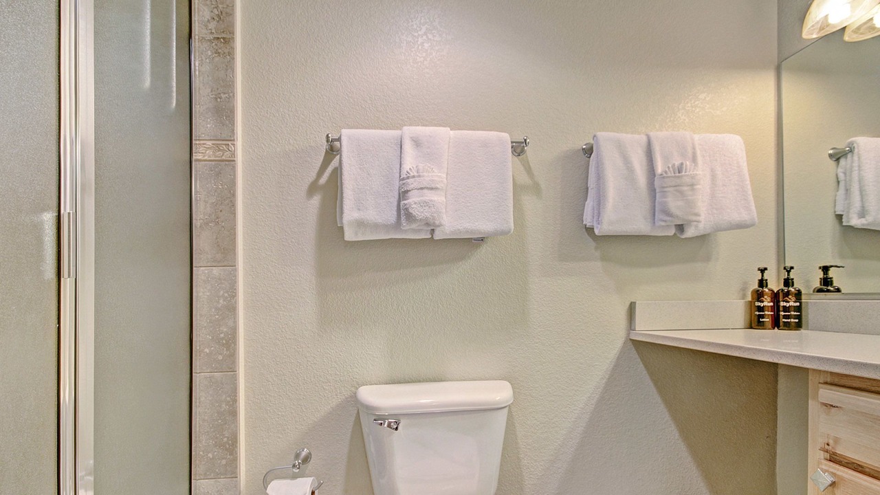 Photo of Bathroom in Copper Mountain Village