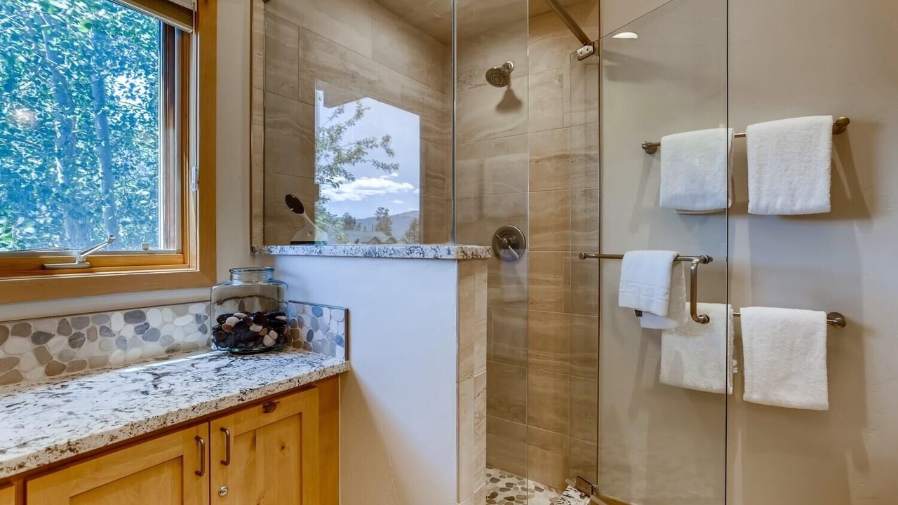 Photo of Bathroom in The Reserve