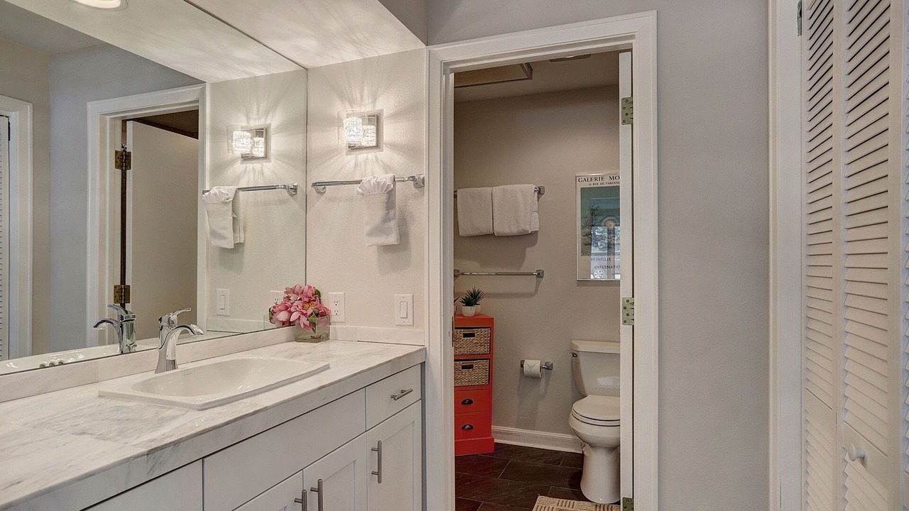 Photo of Bathroom in Mountain House