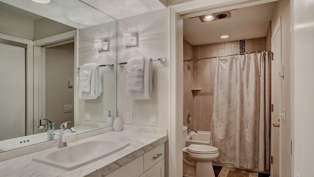 Photo of Bathroom in Mountain House