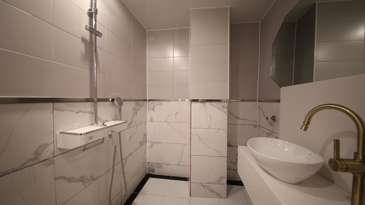Photo of Bathroom in Dong-Gu