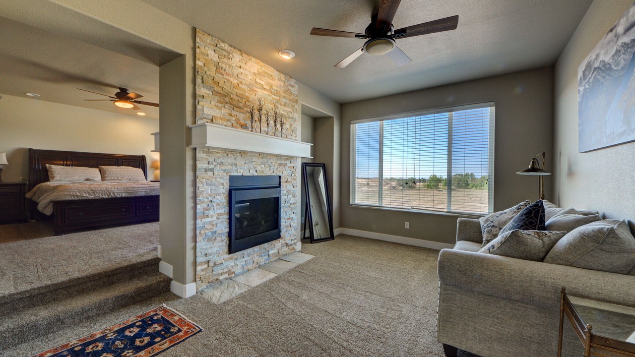 Photo of Livingroom in Cimarron Hills