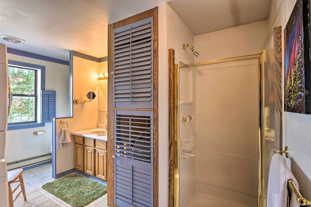 Photo of Bathroom in Valley of the Sun