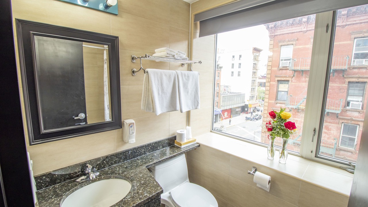 Photo of Bedroom in Chinatown