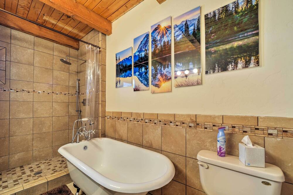 Photo of Bathroom in Pagosa Springs