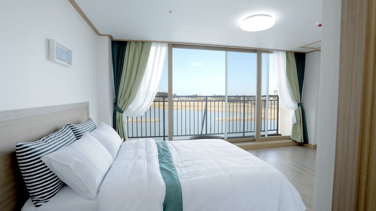 Photo of Bedroom in Toseong