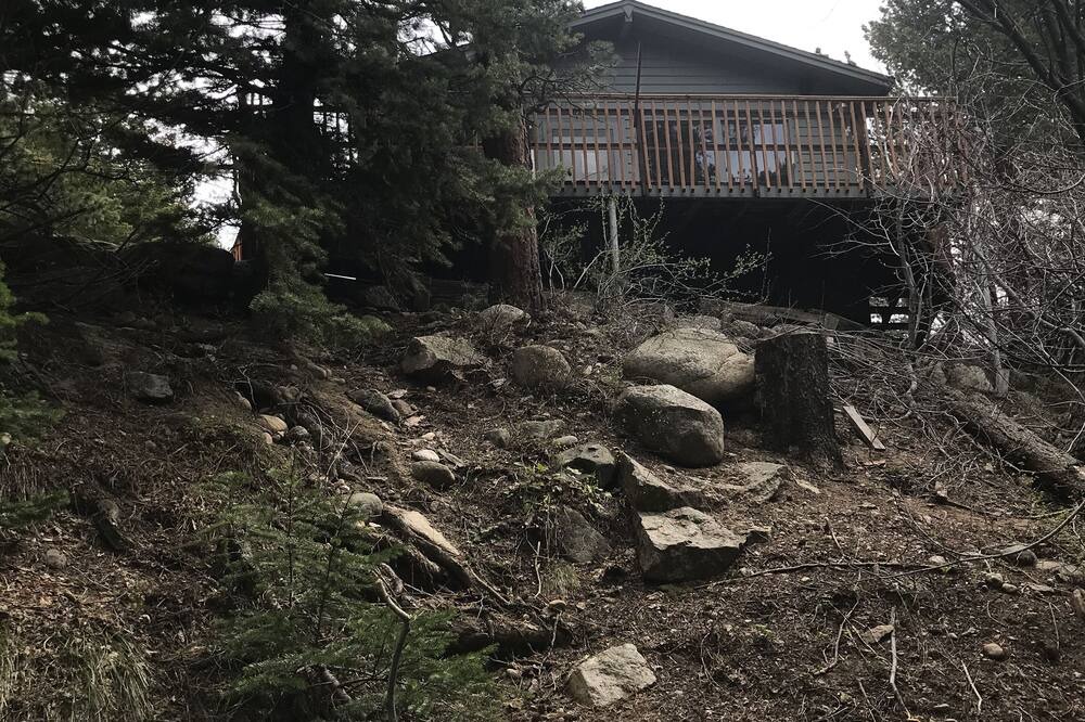 Photo of Outdoor in Lyons