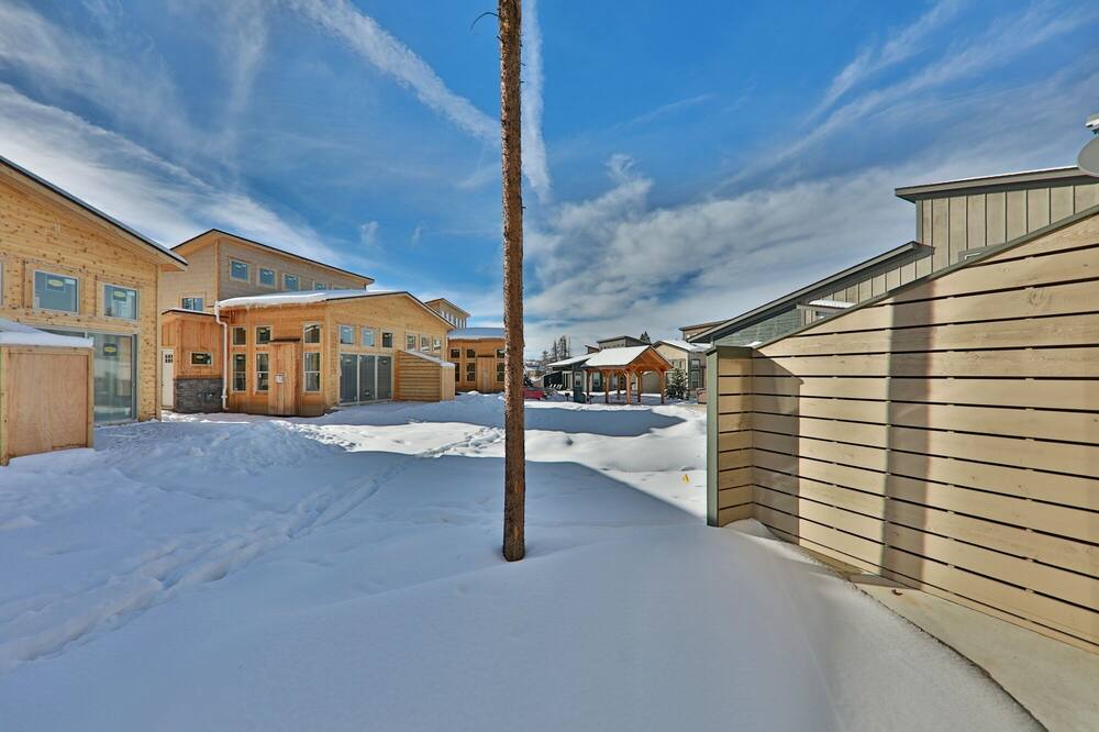 Photo of Outdoor in Rendezvous