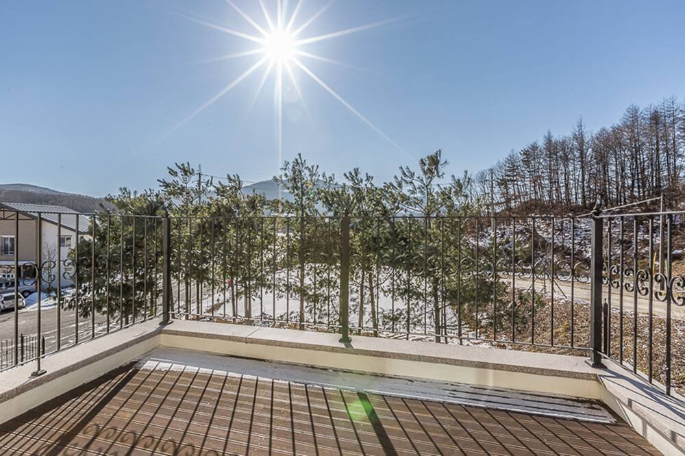 Photo of Patio Balcony in Daegwallyeong