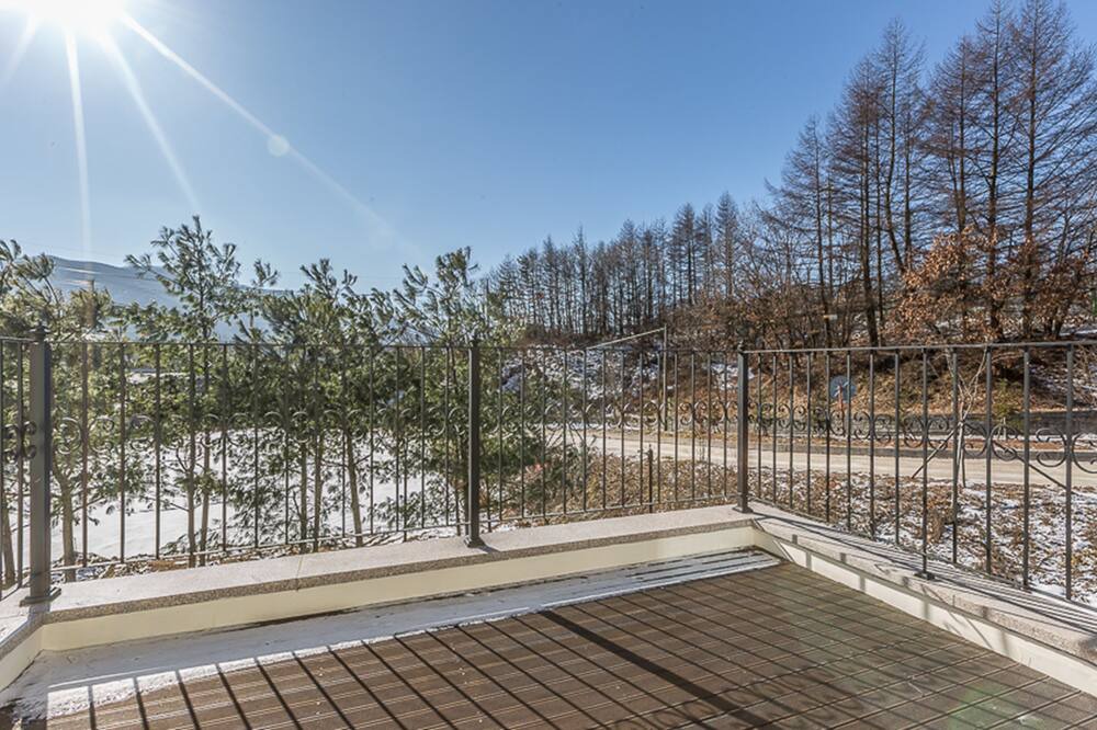 Photo of Patio Balcony in Daegwallyeong