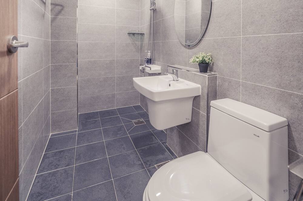 Photo of Bathroom in Sibang-ri