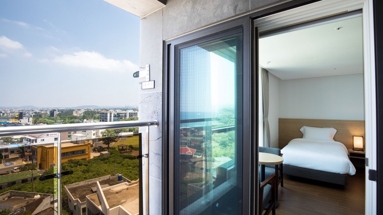 Photo of Patio Balcony in Hallim