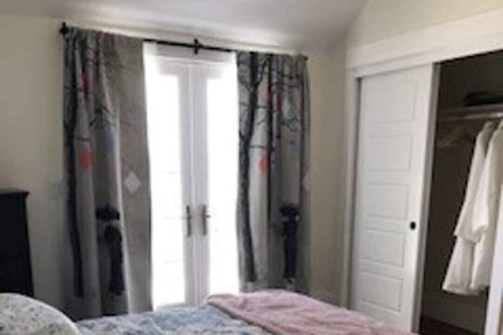 Photo of Bedroom in Louviers