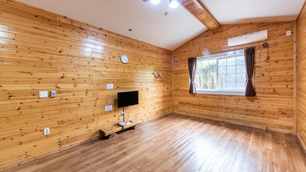 Photo of Bedroom in Daecheon-dong