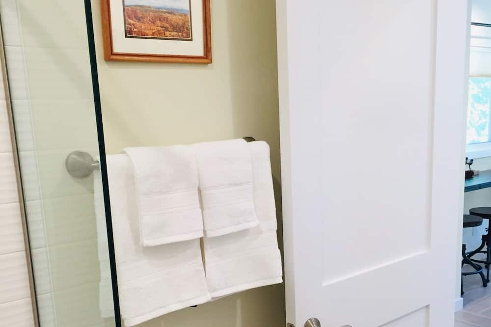 Photo of Bedroom in Martin Acres