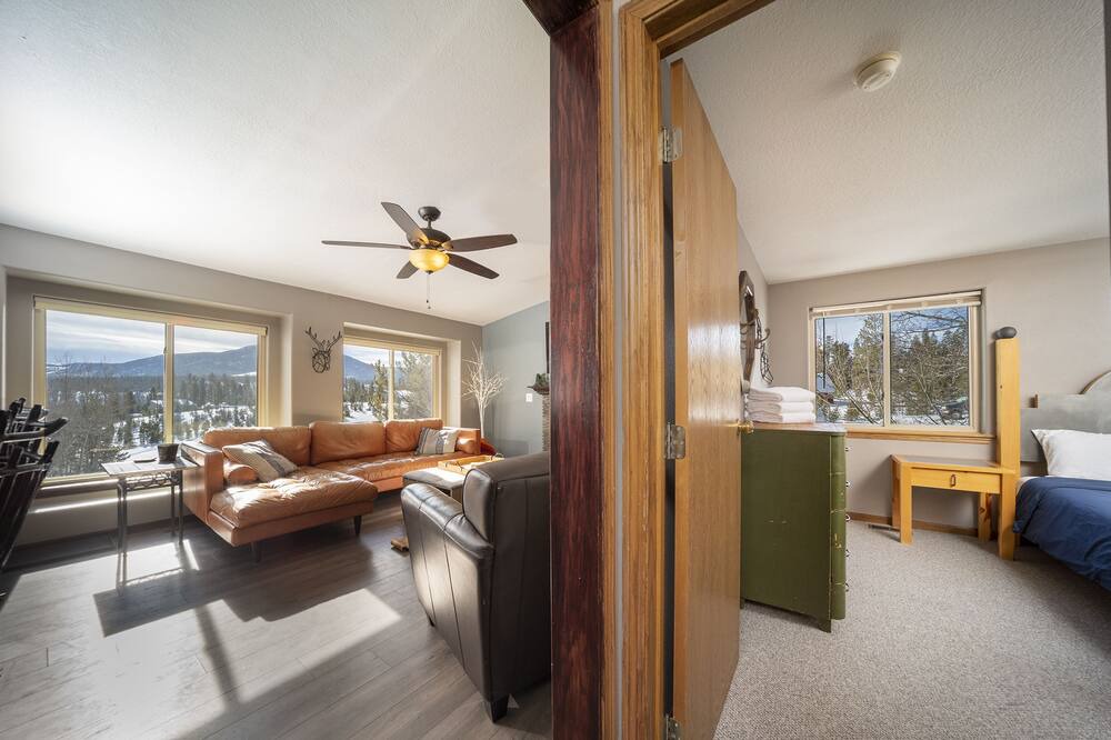 Photo of Bedroom in Grand View Highlands