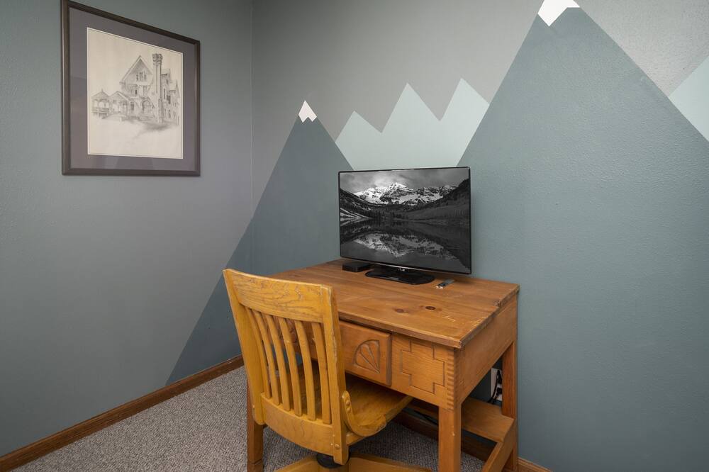 Photo of Others in Grand View Highlands