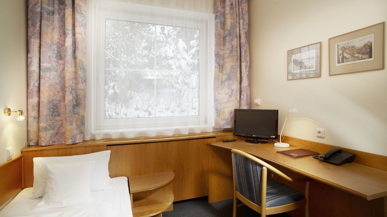 Photo of Bedroom in Kosire