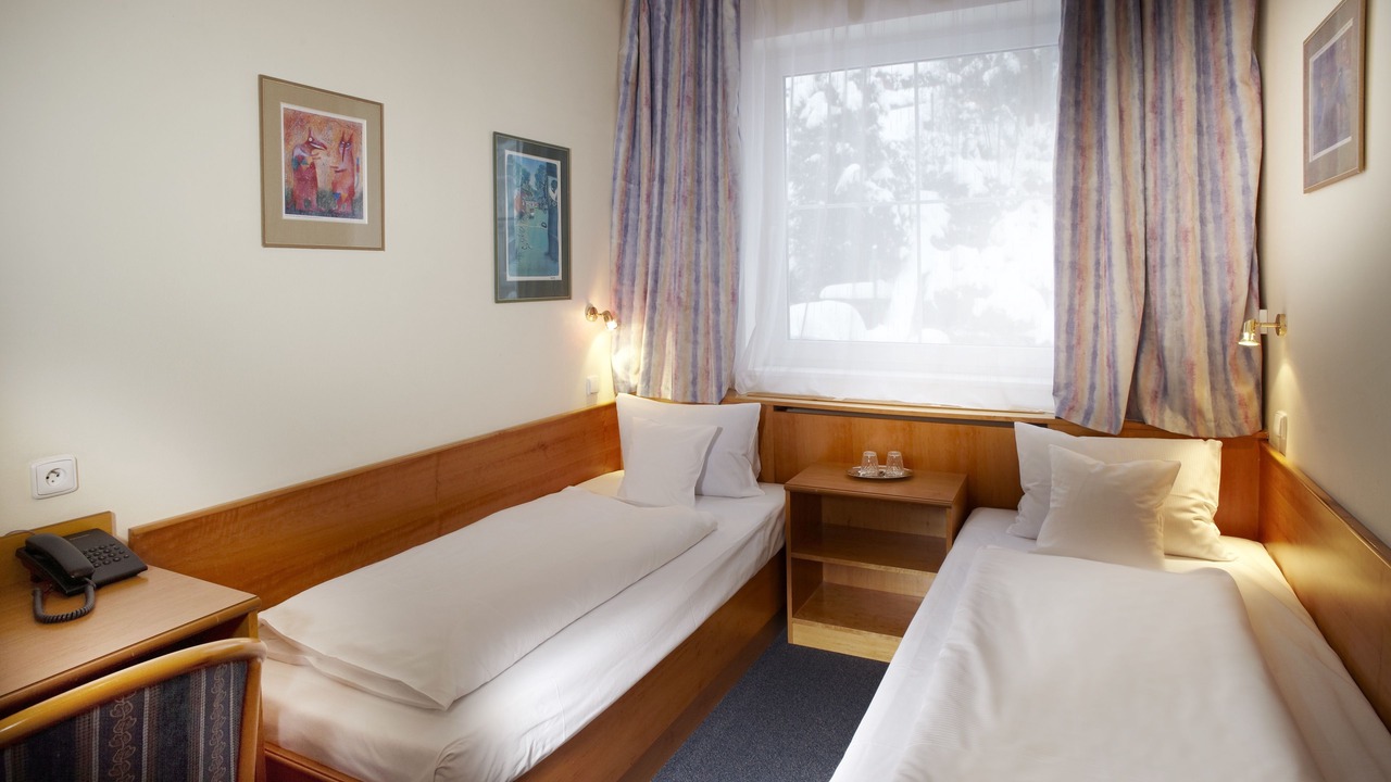 Photo of Bedroom in Kosire