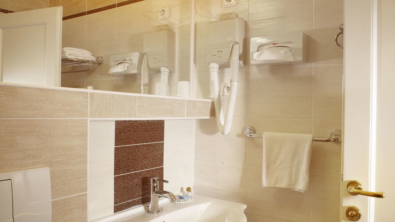 Photo of Bathroom in Kosire