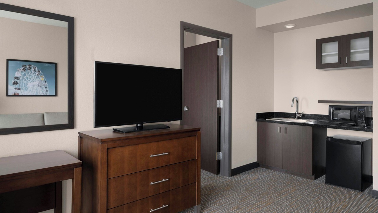 Photo of Bedroom in Dupont
