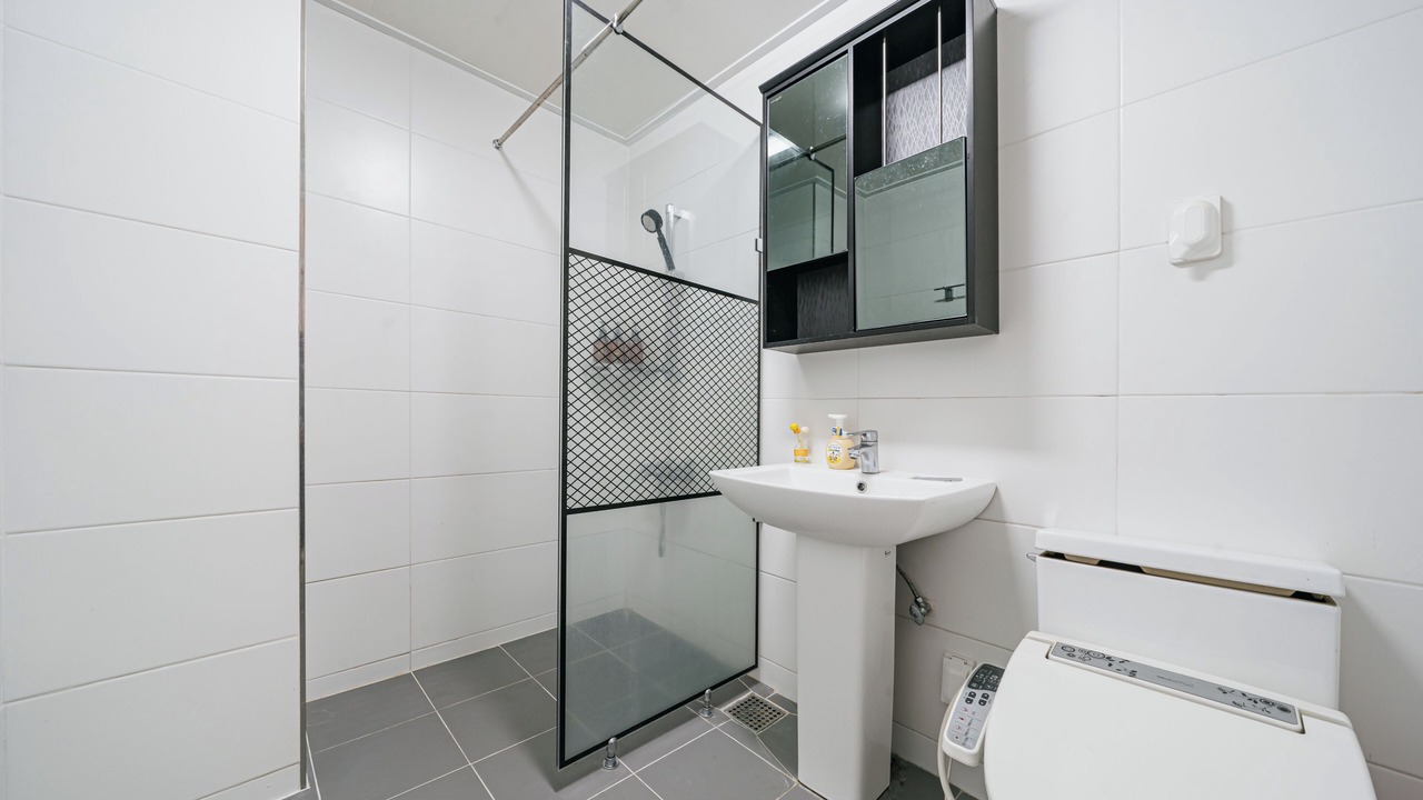 Photo of Bathroom in Yeon-dong