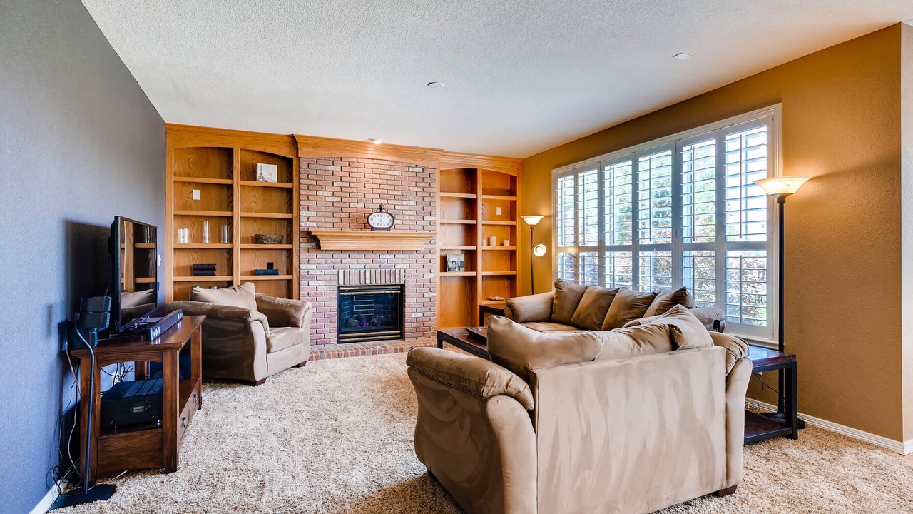 Photo of Livingroom in Westridge