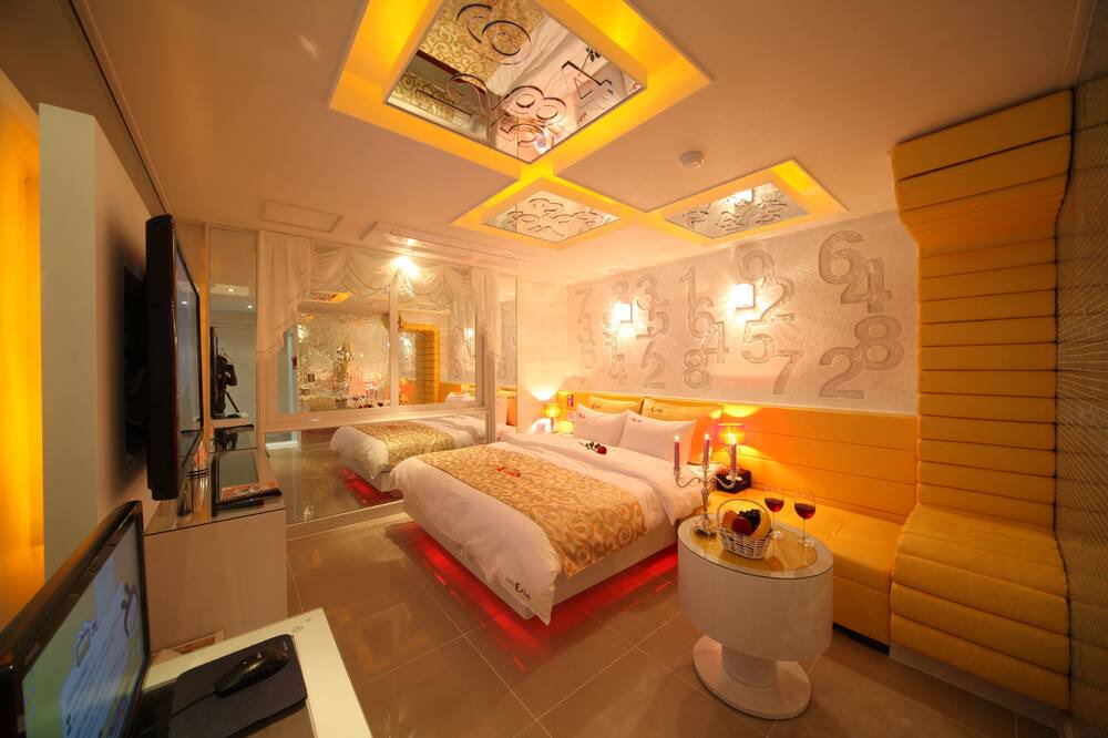 Photo of Bedroom in Dong-gu