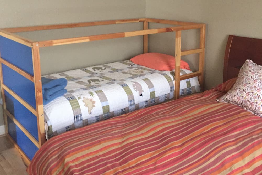 Photo of Bedroom in Longmont
