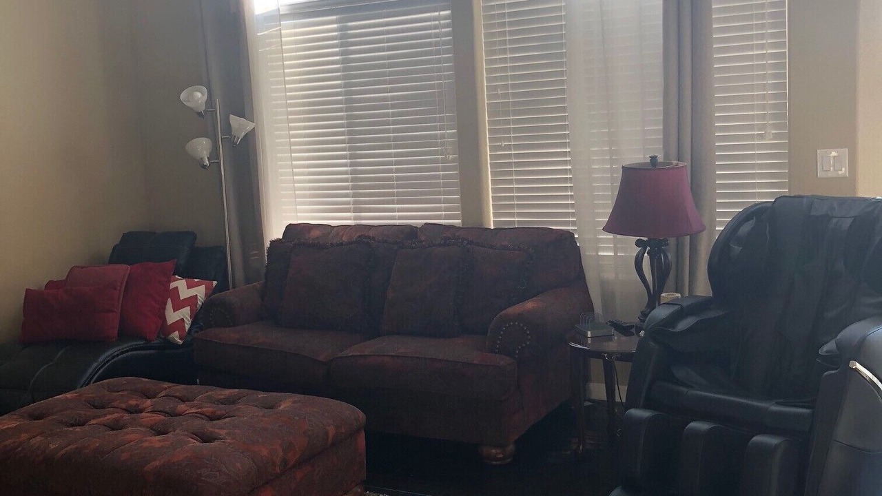 Photo of Livingroom in Longmont