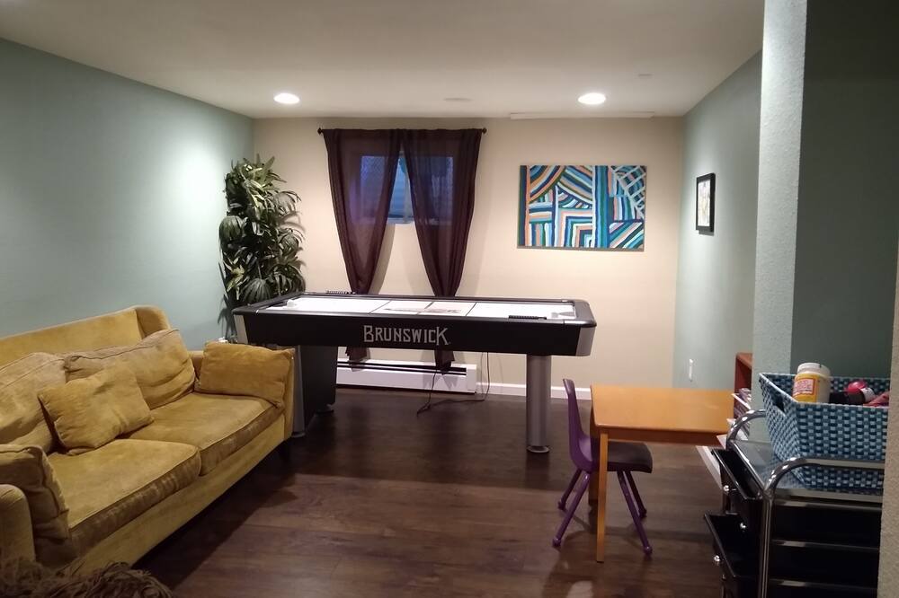Photo of Bedroom in Green Meadows