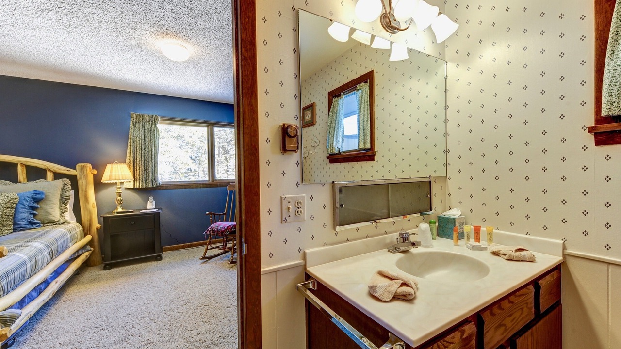 Photo of Bathroom in Windcliff Estates