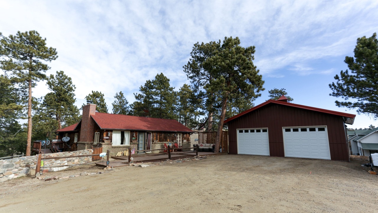 Photo of Outdoor in Indian Hills