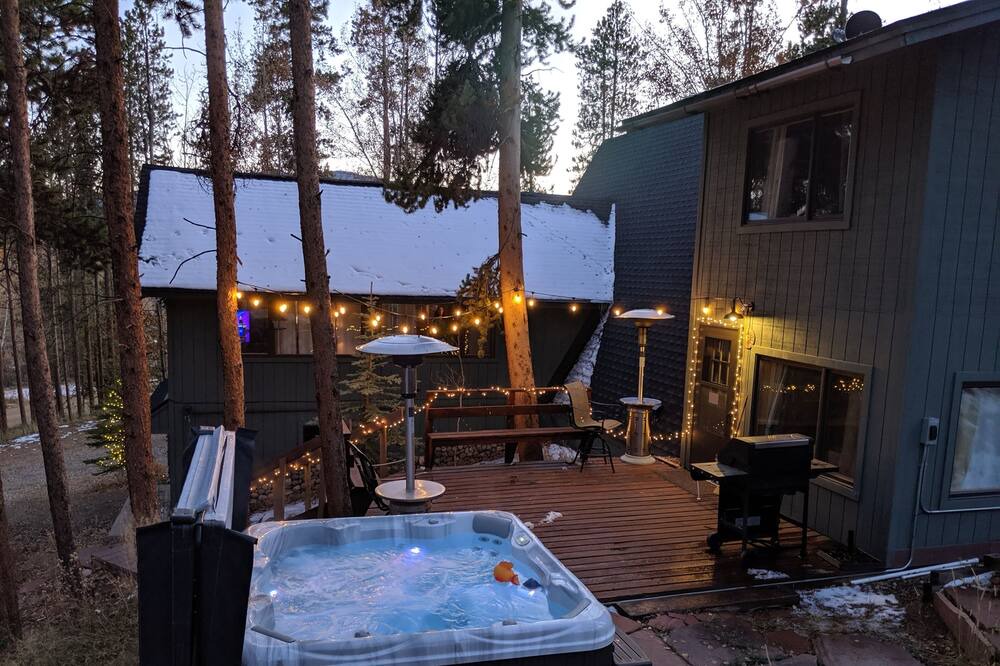Photo of Outdoor in Grand View Highlands