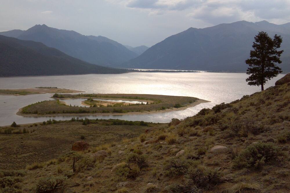 Photo of Others in Twin Lakes