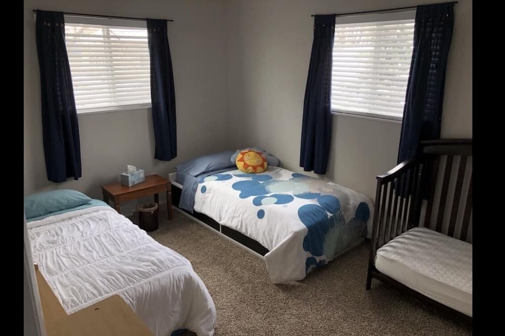 Photo of Bedroom in Aurora