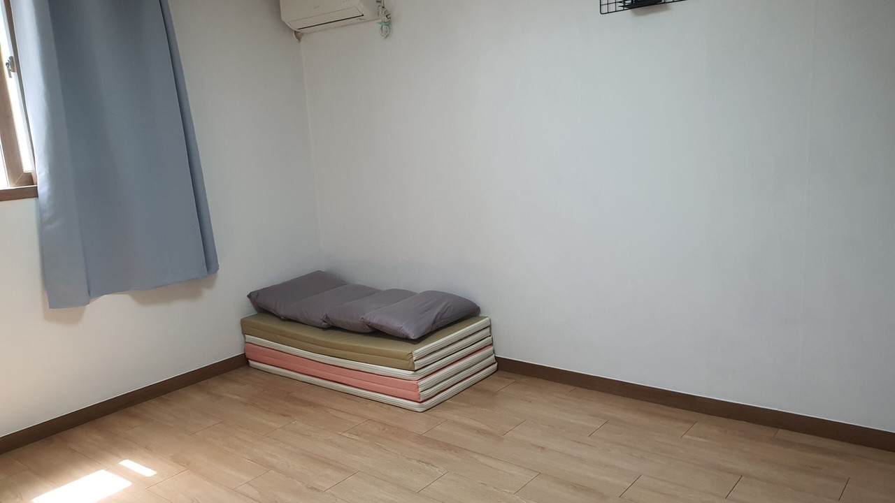 Photo of Bedroom in Dong-gu