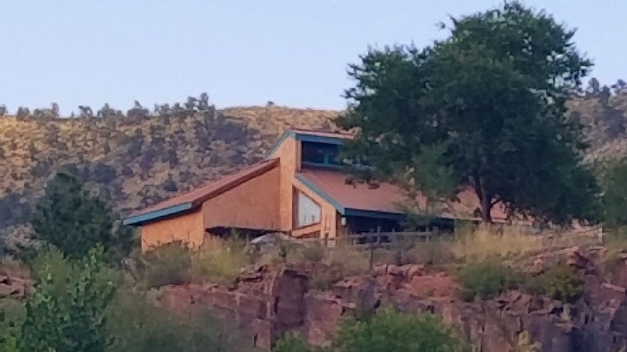 Photo of Outdoor in Lyons